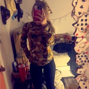 Meet your Posher, Lyla